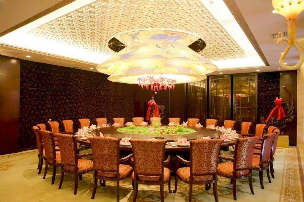 Phoenix Grand Hotel Финхуан Екстер'єр фото
