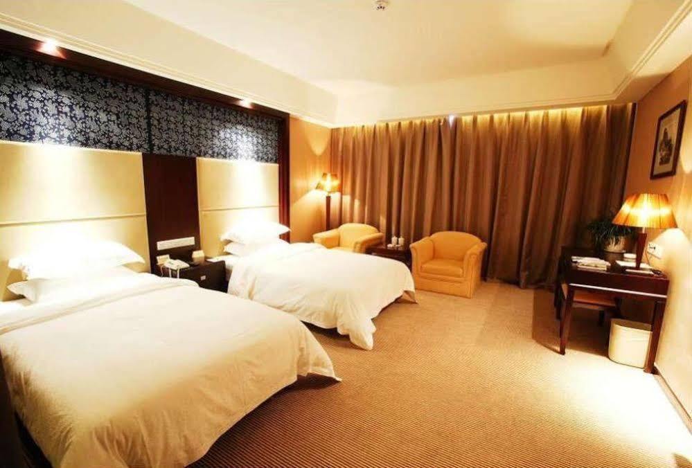 Phoenix Grand Hotel Финхуан Екстер'єр фото